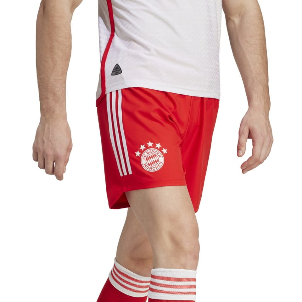 Korte broeken adidas FC BAYERN 2023/24 HOME AUTHENTIC SHORT